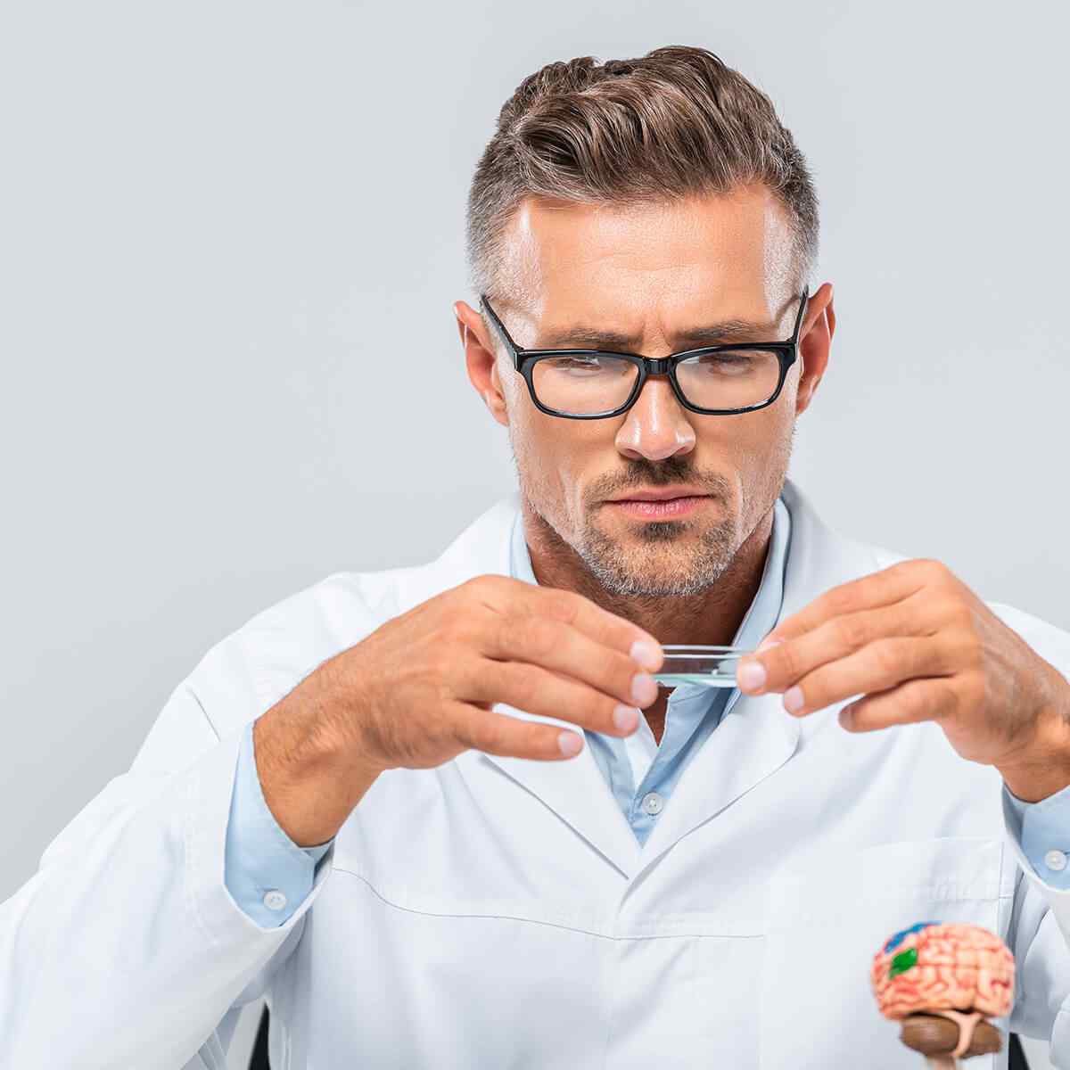 https://www.stellenboschdentallab.co.za/wp-content/uploads/2020/05/inner_about_me_02.jpg